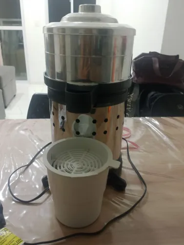 Espremedor de suco inox