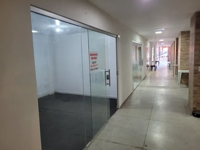 Ponto comercial no Alecrim av.02 prox a parada