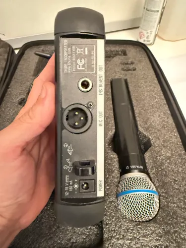 Microfone Sem Fio Shure Pgxd24br Beta 58 Digital Mão (Usado)