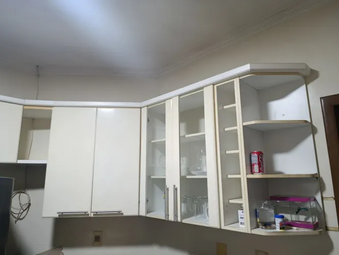 Armário suspenso cozinha