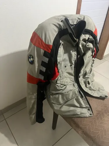 Jaqueta BMW