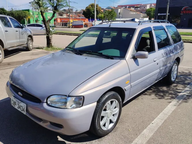 Ford Escort GLX 1.8i 16V 4P 1998