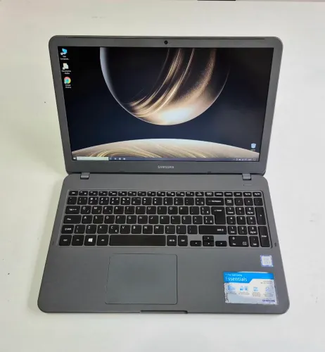 Notebook Samsung i3 7°Geração