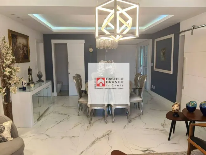 Golf Quatro Rodas Residencial  Casa com 04 suítes e 500m² em condomínio fechado, à venda p