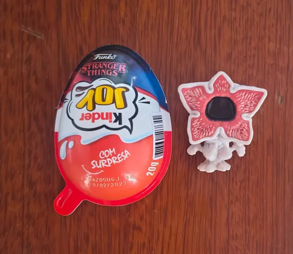 Stranger Things Kinder Joy Demogorgon