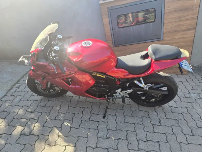 Troco por carro ou moto maior 