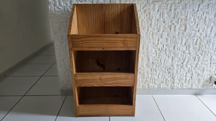 Estante de apoio madeira de pinus