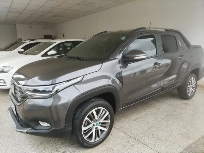 Fiat Strada Volcano 1.3 Flex 8V CD 2024