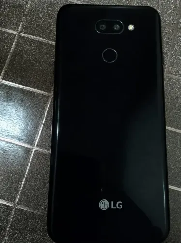 LG k40s