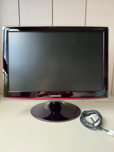 Monitor Samsung 19? LCD