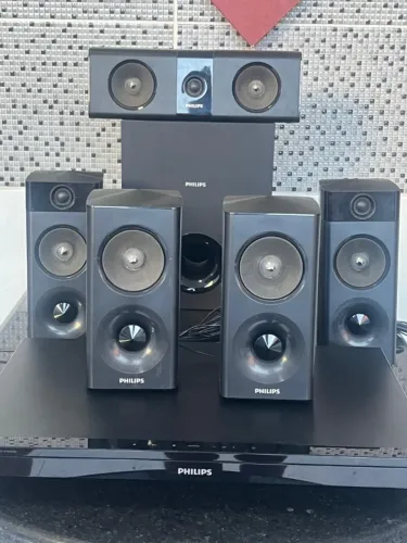 Home Theater Philips HTB3520X/78 - 1000W Bluetooth Blu-ray 3D (Excelente Estado)