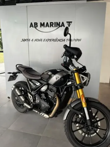 Triumph Scrambler 400X