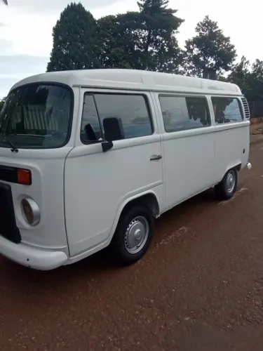Volkswagen Kombi Lotação 1.4 MI Total Flex 8V 2013