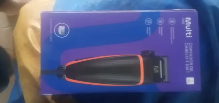 Vendo maquina de corta cabelo completa entrego 