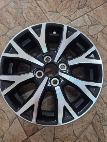 Roda Etios Platinum aro 15