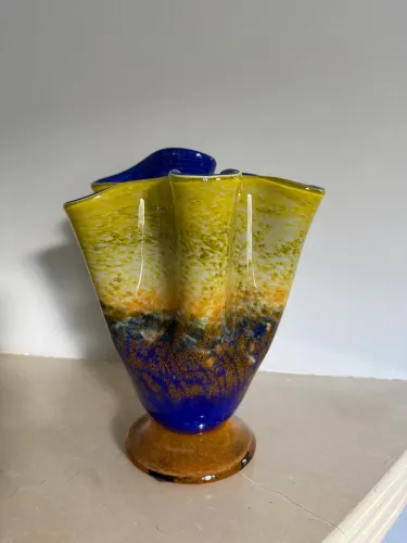 Vaso artístico em vidro soprado