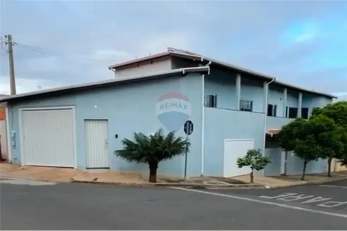Excelente oportunidade para morar e investir