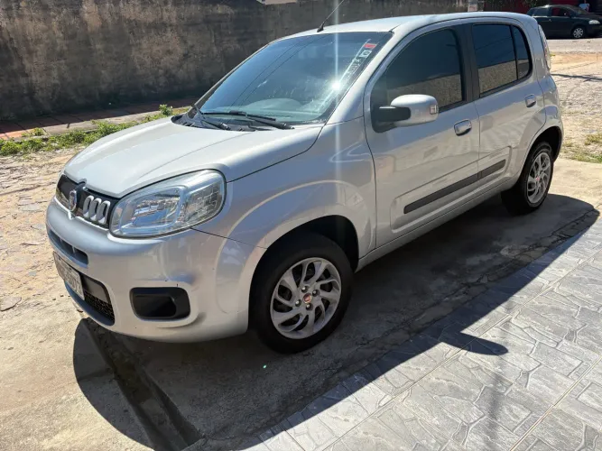 Fiat Uno Evolution 1.4 Fire Flex 8V 5P 2015