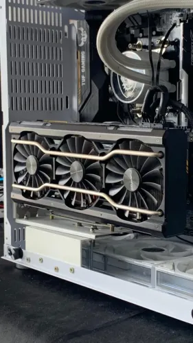 RTX 2070 SUPER 8GB GAINWARD PHANTOM (PEGO SUA PLACA DE VIDEO NA TROCA!)