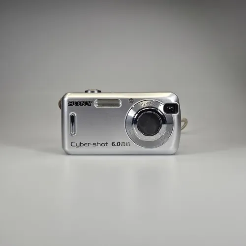 Câmera cybershot dsc-s600