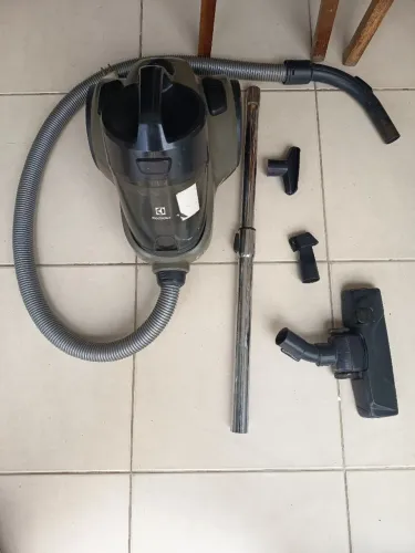 Aspirador de pó Eletrolux 