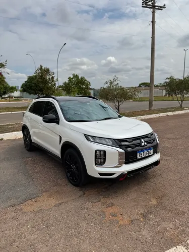 Mitsubishi Outlander SP. HPE Bl.ed 4X2 2.0 Flex AUT 2022
