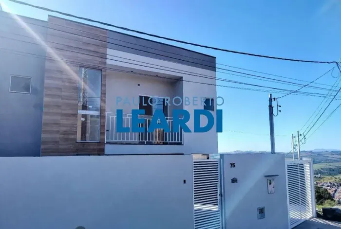 SOBRADO - JARDIM BANDEIRANTES - MG