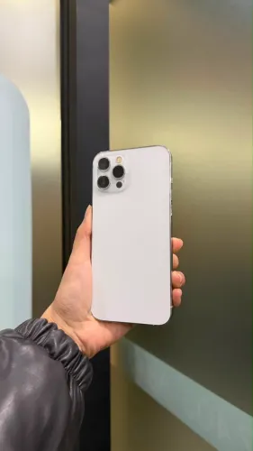 iPhone 12 PRO MAX 256GB - seminovo branco bateria 95%