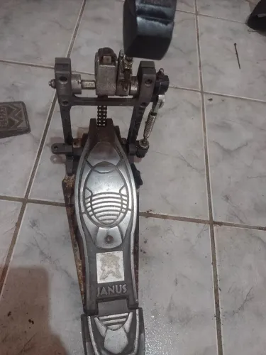 Pedal da mapex Janus top de linha