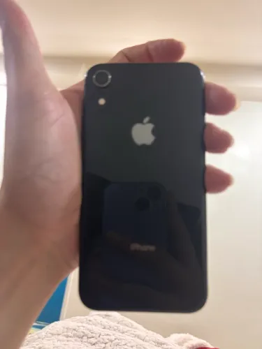 iPhone XR leia a descrição 