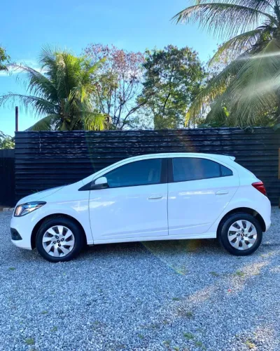 Chevrolet Onix Hatch LT 1.4 8V Flex Power Mec. 4P 2016