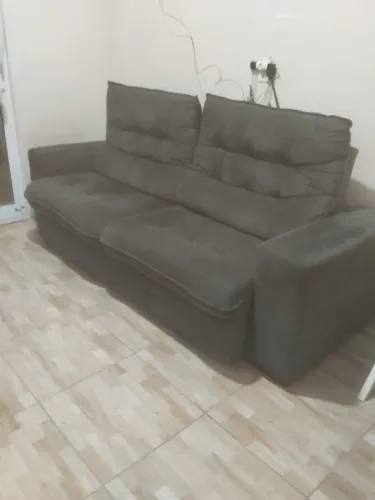 Vendo Sofá retrátil,  lindo e confortável!!!!