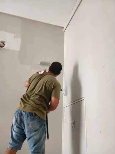 Pintor disponível para sua casa 