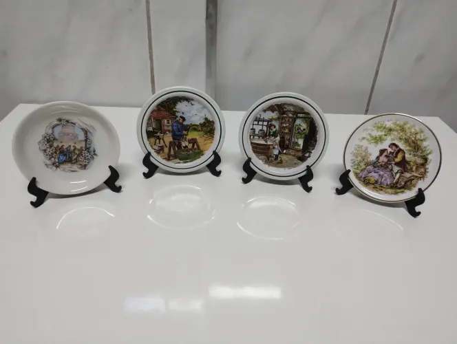Conjunto de mini pratinhos porcelana