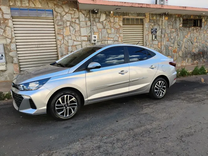 Hyundai HB20S Comfort 1.0 Flex 12V Mec. 2023