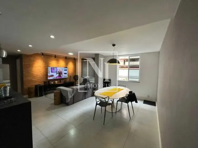 Apartamento - Padrão / Residencial / Copacabana
