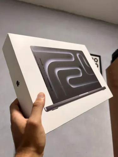 MacBook PRO M4 16 de RAM / 512gb