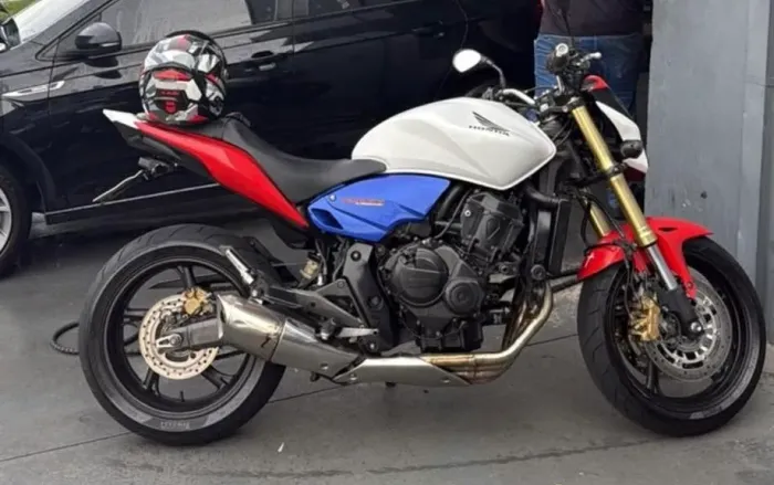 HONDA CB 600F HORNET 2012 - IMPECÁVEL