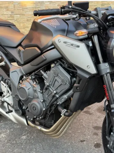 Honda CB 650r 2024