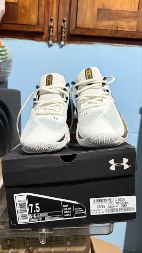 Tênis Under Armour Buzzer 2 Masculino
