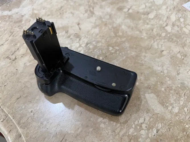 Grip/Empunhadura para Canon EOS 6D