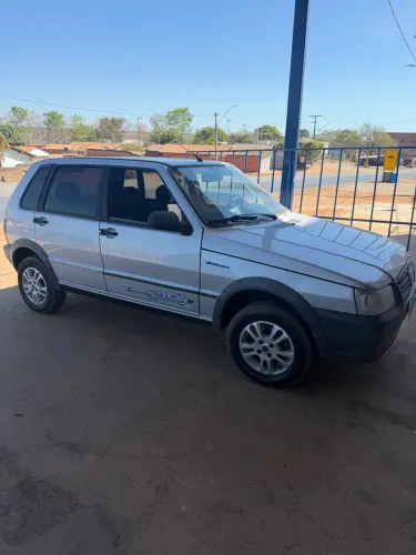 Fiat Uno Mille Celeb. WAY Econ. 1.0 F.flex 4P 2013