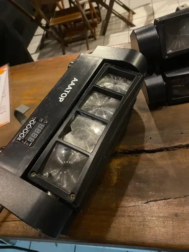 Moving Mini Spider Beam 8 Leds