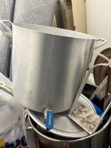 Kit cervejeiro: utensílios para fabricar cerveja 