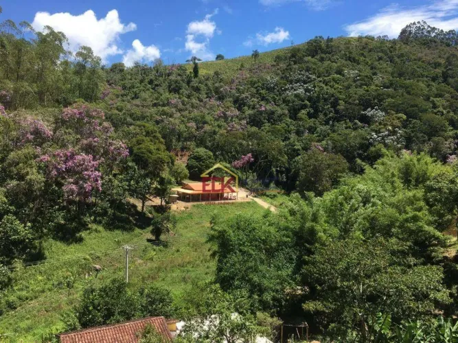Sítio com 3 dormitórios à venda, 193600 m² por R$ 900.000,00 - Zona Rural - São Luiz do Pa