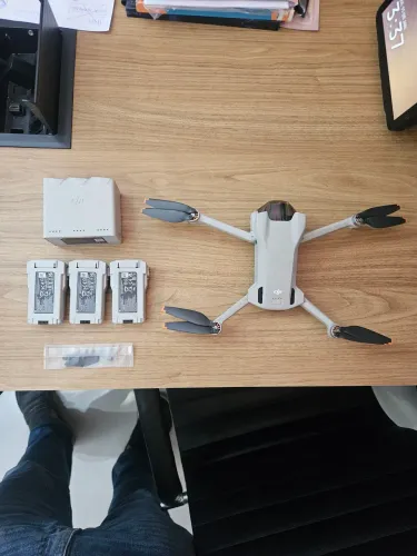 Dji Mavic Mini 3 Combo Fly More com tela