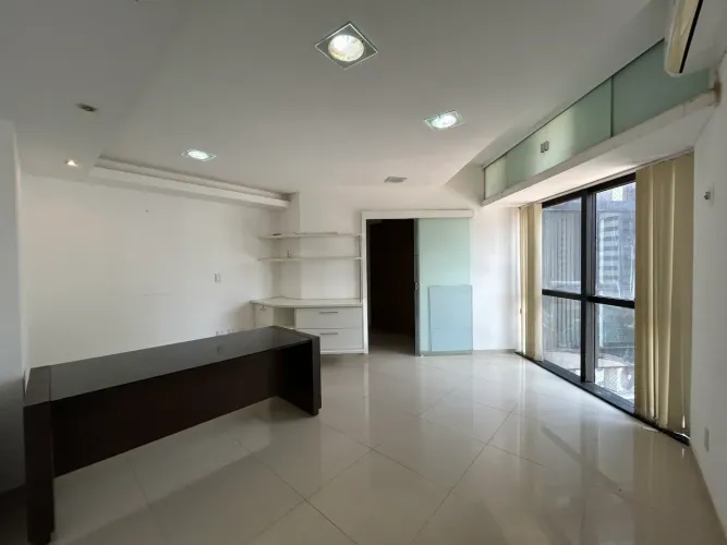 SALA COMERCIAL PARA ALUGAR NO RENASCENÇA,35M2 NO EDIFÍCIO CRISTAL.