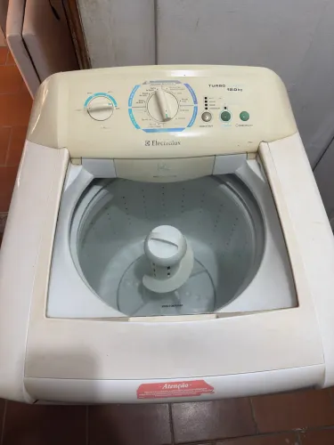 MÁQUINA DE LAVAR ELECTROLUX 12 kG