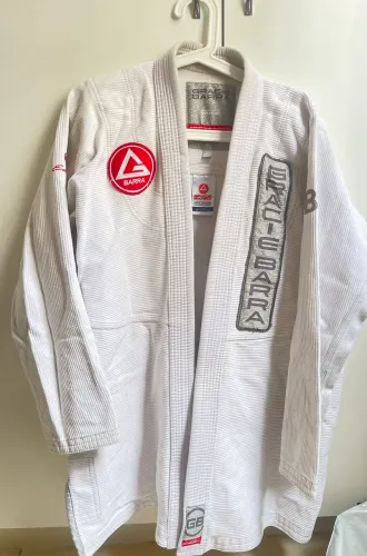 Kimono Gracie Barra GB1 A4