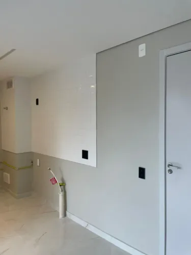 Empreiteira da construção civil / pedreiro